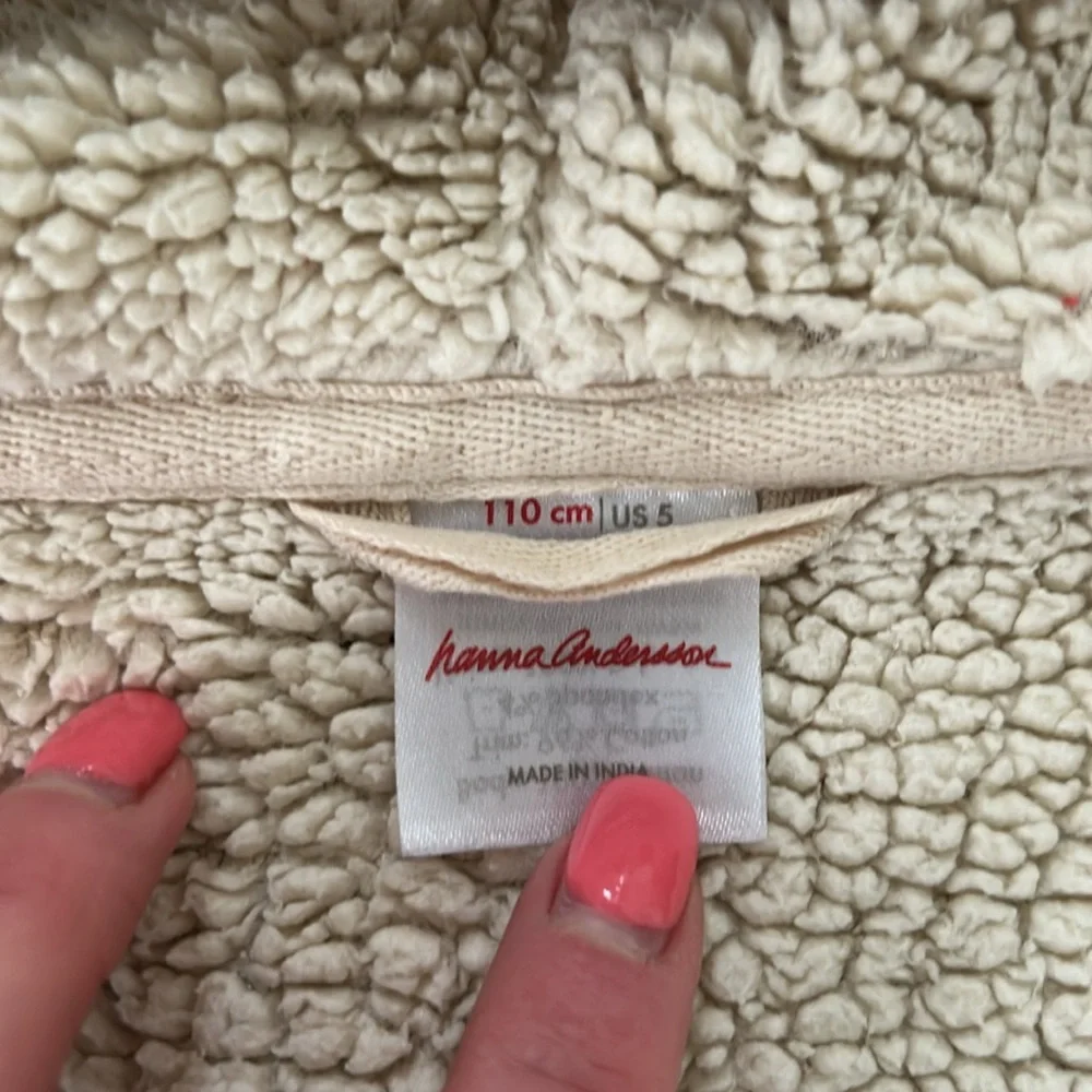 Hanna Andersson Rainbow Sherpa Hoodie - Picture 4 of 10